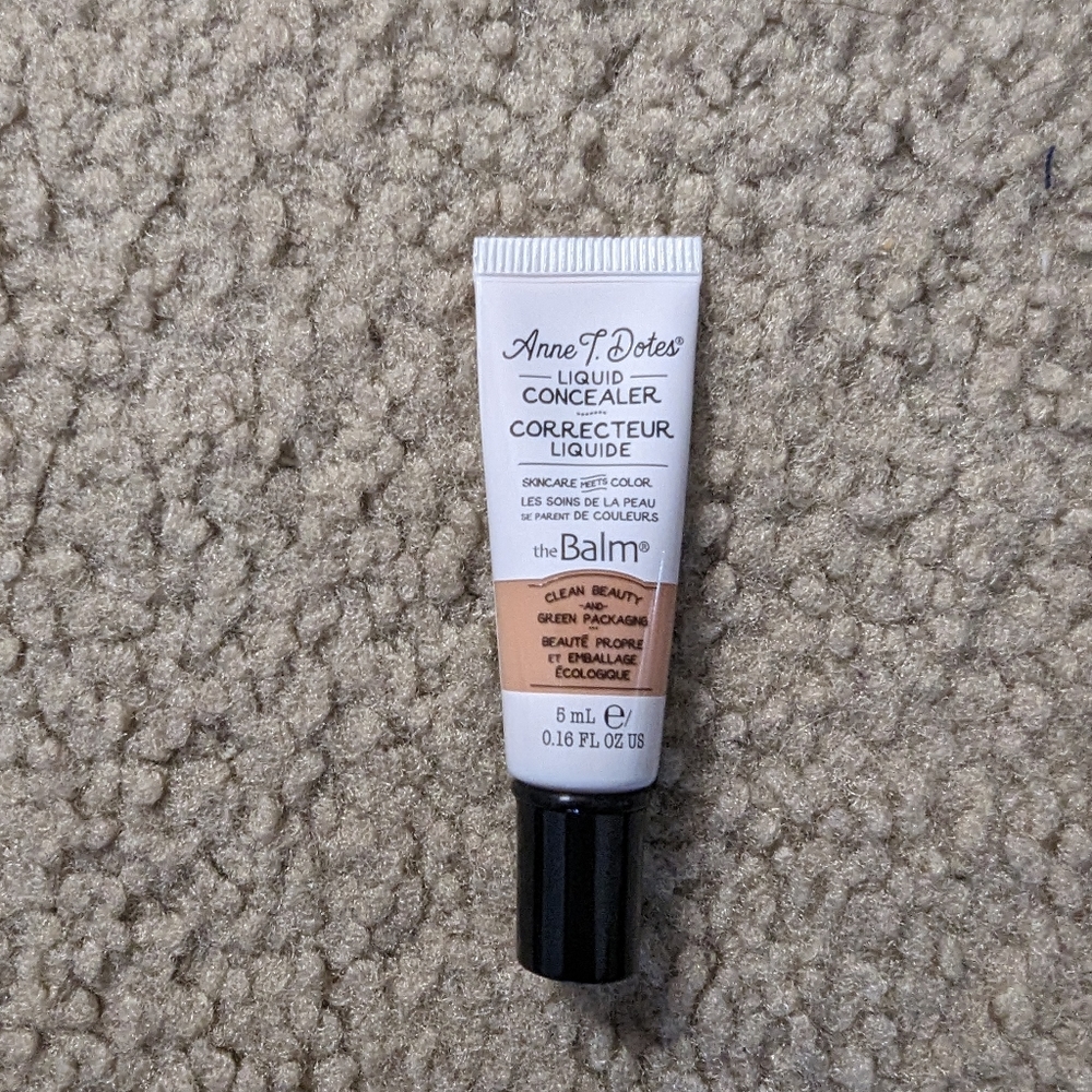 Anne T Dotes Liquid Concealer The Balm #8